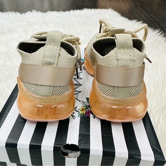 Kids tan knit sneaker - Picture 7 of 7